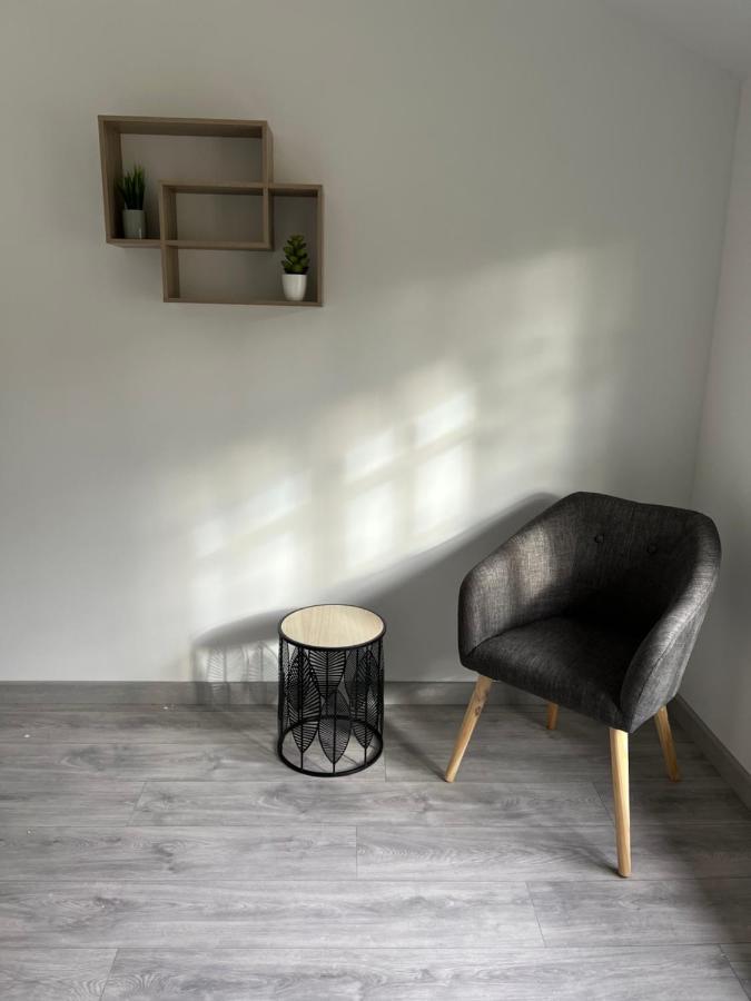 Appartement Chaleureux Proche Rer/ Cdg / Parc Expo Sevran Exterior foto